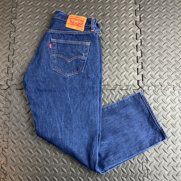 LEVI STRAUSS & CO. 501 Men’s jeans size 34x28 - Picture 4 of 8
